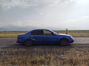 двигатель субару аутбек 2.5 купить в бишкеке: Синий седан Nissan Maxima A33 с ото ШАШЫЛЫШ сатылат 350мин деп акча