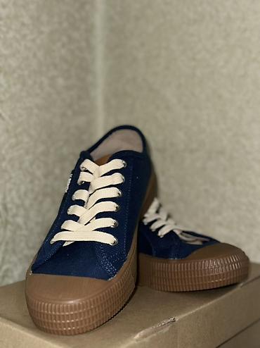 Другая женская обувь: Женская обувь — подборка стильных моделей 1) Белые текстильные — 15