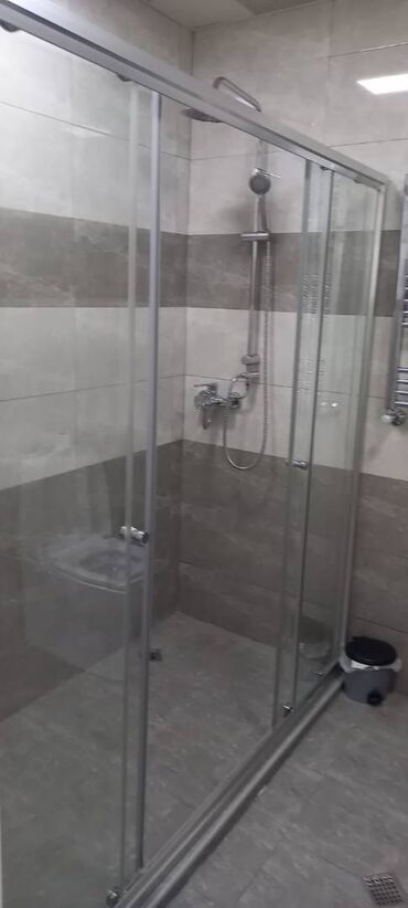 Uzunmüddətli kirayə mənzillər: Nizami Rayonu Neftçilər Xəzər İnşaat 3 otaq. Mərtəbə - 16/2 Otaq sayı — 11