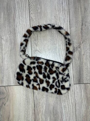 купить сумку шанель оригинал бу: Плюшевая сумка