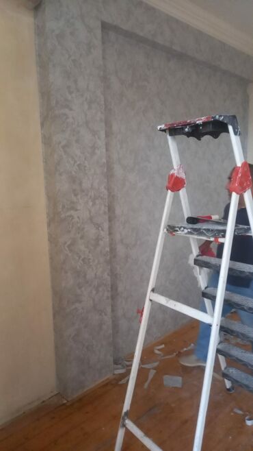 возьму в аренду автомобиль: - Səthlərin hazırlanması: köhnə qatın təmizlənməsi, çatların