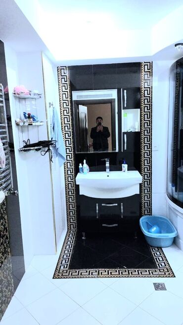 Köhnə tikili: Montində Kosmos y/ kompleksində 18/10 u 3 otaq 136 kv əla təmirli -da lalafo.az — 19 Köhnə tikili: Montində Kosmos y/ kompleksində 18/10 u 3 otaq 136 kv əla təmirli — 19