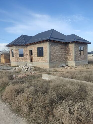 дом в районе восточного автовокзала: Полдома, 100 м², 4 комнаты, Риэлтор, ПСО (под самоотделку)
