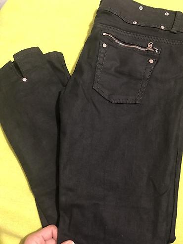 Farmerke: Farmerke guci 2000 ostale po 600 — 8