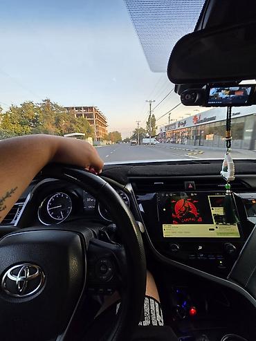 Toyota: Toyota Camry: 2018 г., 2.5 л, Автомат, Бензин — 12