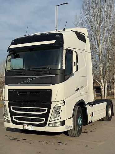 Тягачи: Тягач, Volvo, 2016 г., Тентованный — 1