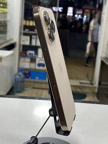 iphone 17 e: IPhone 15 Pro, Natural Titanium, Face ID — 4