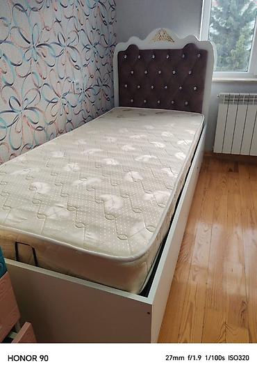 tum: Uşaq/yeniyetmə otağı üçün mebel dəsti - 3 qapılı böyük şkaf: üst — 6