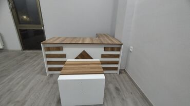 plazada ofis icare: ✅Stokda: 15 ədəd var ✅Yenidir! qiymət real öz qiymətidir!