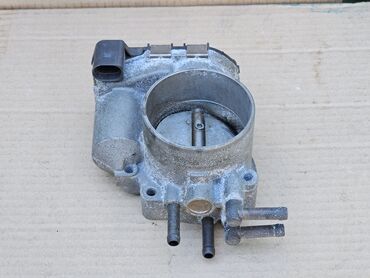 Дроссельные заслонки: Дроссельная заслонка Audi 2000 г., Б/у, Оригинал, Германия — 3