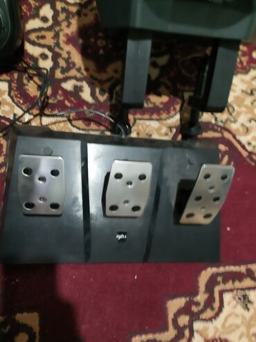 video reqstrator: Pxn v9 gen 2 oyun ucun rul shofter 3 pedal iwlekdi lazim deyil deye