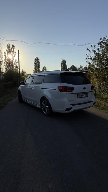 авто каран: Kia Carnival: 2019 г., 2.2 л, Вариатор, Дизель, Минивэн — 3