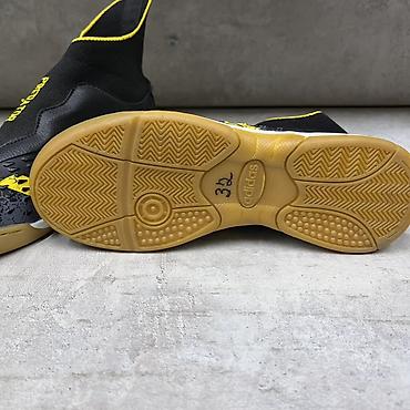 кожа красовка: Футзальная обувь Adidas Predator (индор/зал) - Назначение — 7