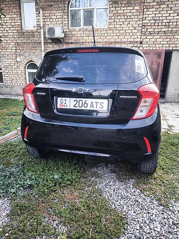 жена: Chevrolet Spark: 2019 г., 0.9 л, Автомат, Бензин, Хэтчбэк — 4