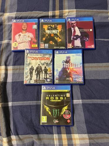 Техника для кухни: PS4 oyun diskləri Daxildir: - FIFA 20(30AZN) - Call of Duty: Black
