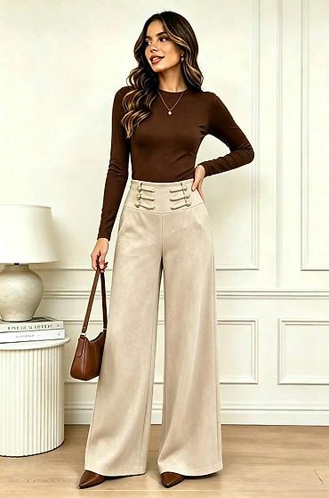 sljokicaste trenerke: Pantalone
Cena 2700
Uni vel.
V20 — 1