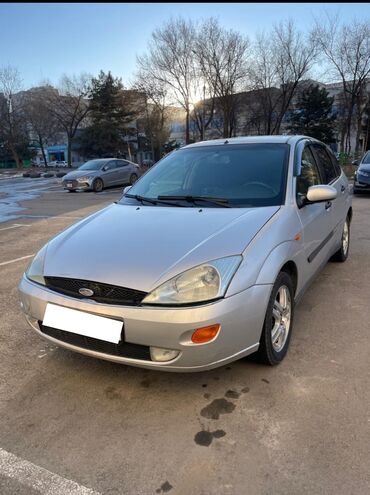 Ford: Ford Focus: 2001 г., 1.6 л, Механика, Бензин, Хэтчбэк