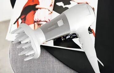 Fenovi za kosu: Tehničke Karakteristike Snaga 2100Performanse 2400Brzina vazduha — 7