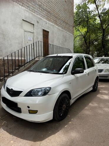 матор для лодки: Mazda Demio: 2002 г., 1.3 л, Автомат, Бензин, Хэтчбэк