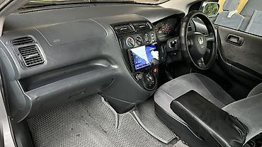 маши: Honda Civic: 2002 г., 1.5 л, Автомат, Бензин, Хэтчбэк — 5