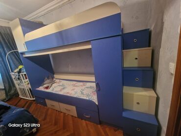 кровать трансформер: Oğlan üçün, İşlənmiş, Çarpayı, Matrassız, Siyirməli