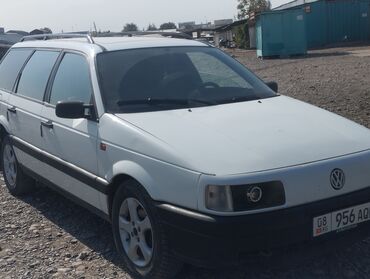 автомобиль венто: Volkswagen : 1992 г., 1.8 л, Механика, Газ, Универсал