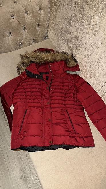yeni model kurtkalar: M olcu kurtka yenidir 95 azn alinib Qırmızı rəngli qısa şişme qış — 1
