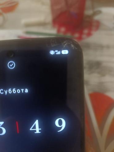 смартфоны ulefone: Смартфон с экраном с вырезом под фронтальную камеру по центру верхней — 3