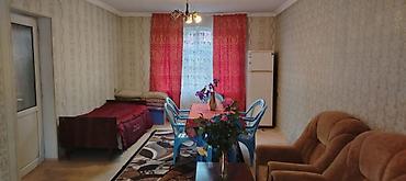 Günlük kirayə evlər: 100 kv. m, 5 otaqlı, Kombi — 14