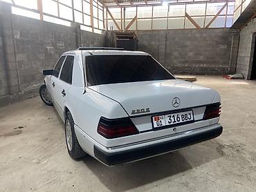 мерс лупари: Mercedes-Benz E-Class: 1990 г., 2.3 л, Механика, Бензин, Седан — 6