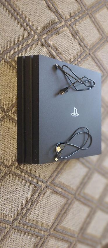 nintendo controller: PlayStation 4 Pro в хорошем состоянии (черная консоль) + комплект — 4