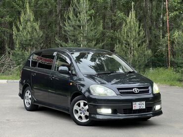 обмен 124: Toyota Ipsum: 2003 г., 2.4 л, Автомат, Бензин, Минивэн