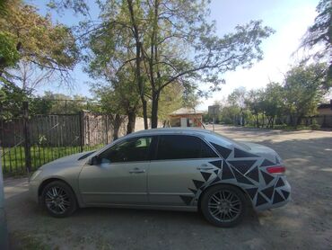 Honda: Honda Accord: 2003 г., 2.4 л, Механика, Бензин, Седан