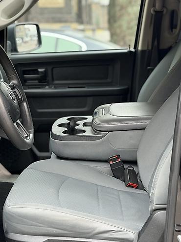 Dodge: Dodge Ram 1500: 2018 г., 3.6 л, Типтроник, Бензин, Пикап — 11