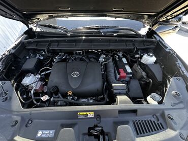 Toyota Highlander: 2022 г., 3.5 л, Автомат, Бензин, Кроссовер