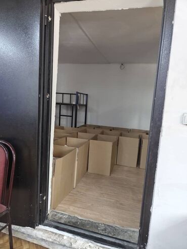 продаю дом село кой таш: Алтын Ордо Сдаётся помещение под любой бизнес Площадь:140 Этаж:1
