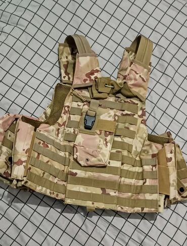 военный брюки: Продаю тактические вещи