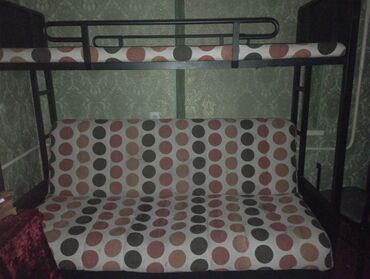 железные двухъярусные кровати для детей: Двухъярусная Кровать, Б/у