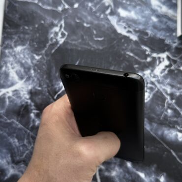 Redmi: Redmi, Redmi 4X, Б/у, 32 ГБ, цвет - Черный, 2 SIM — 8