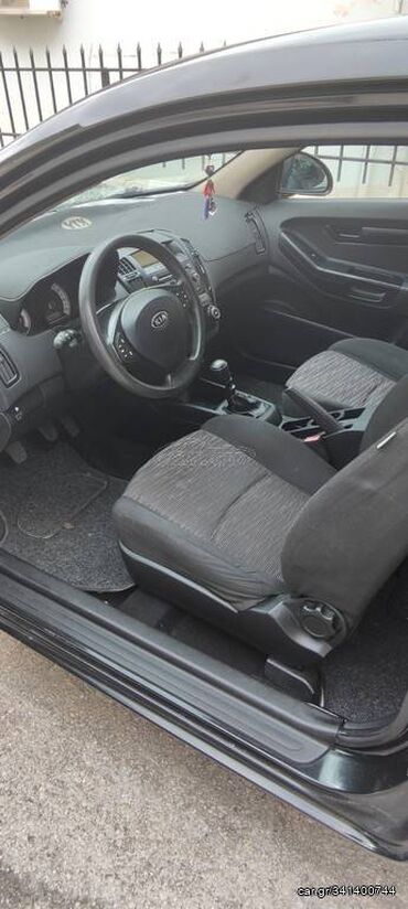 Kia: Kia Ceed: 1.4 l. | 2008 έ. Κουπέ — 10