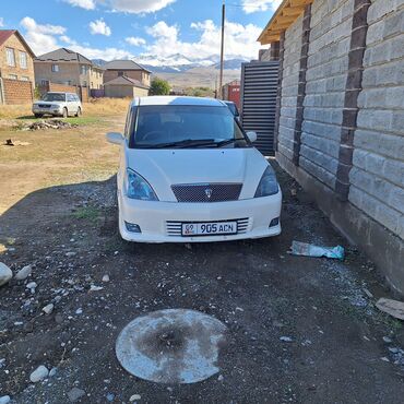 Toyota: Toyota Opa: 2002 г., Хэтчбэк