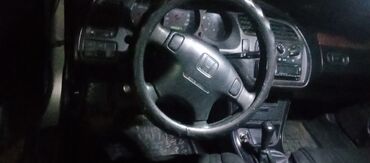купить аварийный мотоцикл: Honda Accord: 2004 г., 1.8 л, Механика, Бензин, Седан