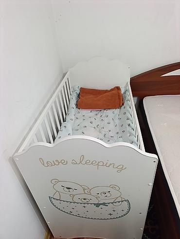 bed sheets: Детская кроватка с рисунком «love sleeping» - Классическая белая — 1