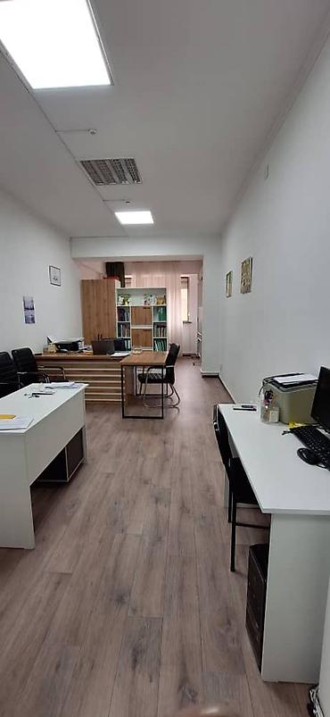 офис центр: Аренда офисов, 150 м², В жилом комплексе, С отдельной кухней, С отдельным входом, С отдельным сан узлом — 8