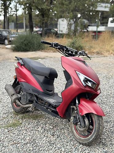 баа: Продаю или меняю скутер M8 165CC Стоит новая морда с фарами от M8 PRO — 2