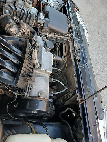 015 satışı: VAZ (LADA) Samara: 1.6 l | 2012 il 190232 km Sedan — 10