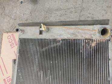 vaz 2106 radiator barmaqligi: Pirus 20 kuza radiatoor yungul damci damci biraxan yeri var 1 gunne