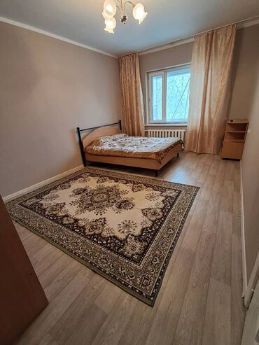 одно комната: 1 комната, 40 м², 105 серия, 1 этаж