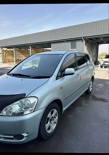 корса: Toyota Ipsum: 2002 г., 2 л, Автомат, Бензин, Минивэн — 7