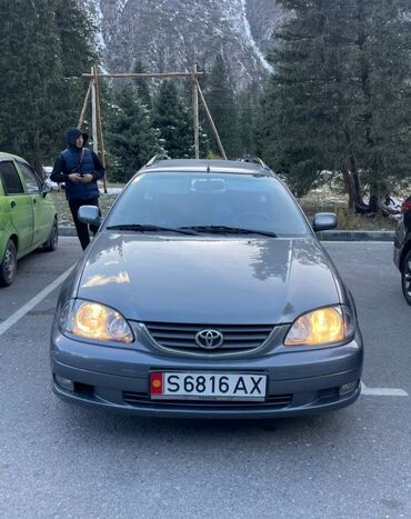 Toyota: Toyota Avensis: 2003 г., 1.8 л, Механика, Газ, Универсал